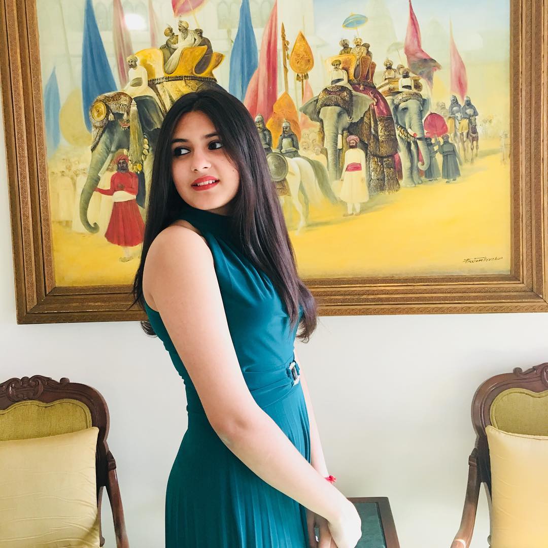 Suhani Bhatnagar 19 age: Honoring the Legacy of a Rising Star in Bollywood 16 Suhani Bhatnagar