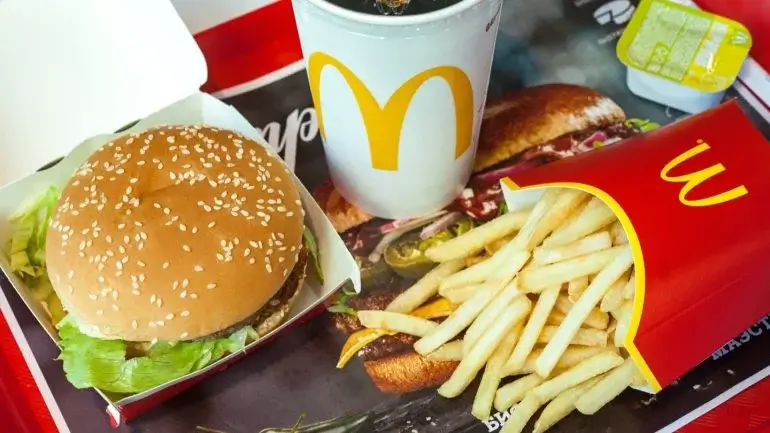 Big Mac Fallout: Maharashtra Authorities to Probe Global Fast Food Chains 16 McDonald Revokes License