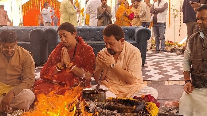 Smriti Irani's Housewarming in Amethi: A Fusion of Tradition, Triumph, and New Beginnings 16 Smriti Irani