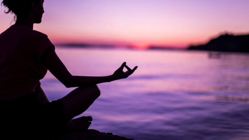 10 Solo Travel Tips: Embracing Adventure and Independence for Unforgettable Journeys 16 Mindfulness Meditation