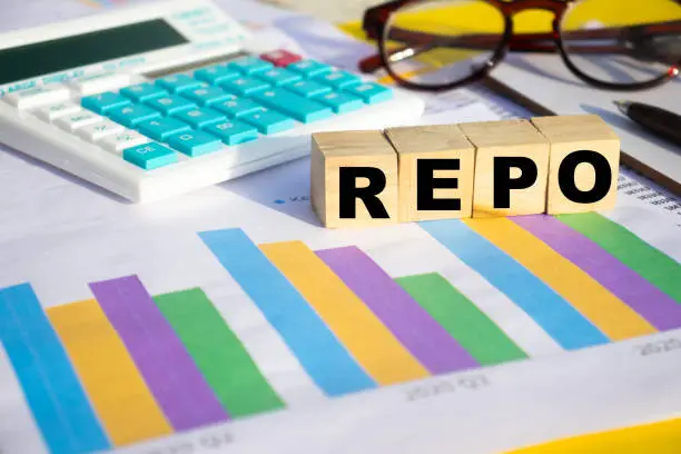 Real Estate Sector Applauds RBI's Decision to Maintain Repo Rates at 6.5%. 14 RBI Repo