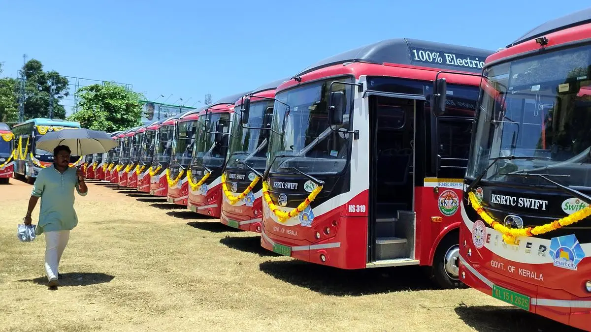 KSRTC Provides ₹10 Lakh Aid to Family of Accident Victim. 14 KSRTC