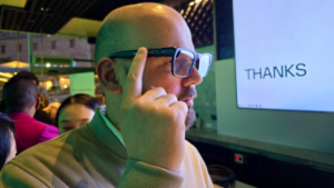 MWC 2024 Day 2 Highlights: Oppo's AI Smart Glasses and Samsung's Rollable Phone Revealed 27 oppo Air Glass 3