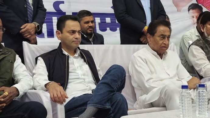 Kamal Nath's Son Nakul Drops Congress from Bio Amid Defection Speculations 16 Kamal Nath and Nakul Nath may join BJP: Sources (twitter.com/NakulKNath)