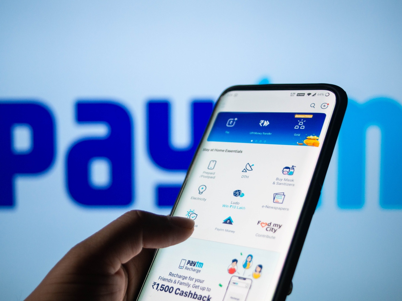 RBI Governor Shaktikanta Das Emphasizes Protecting Paytm Customers as Top Priority. 14 Paytm Bank