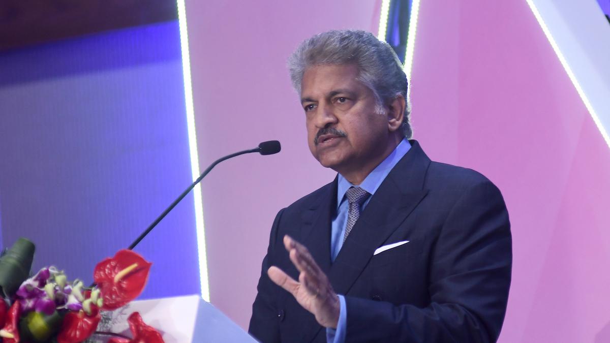 Anand Mahindra Praises Water-Saving Technique, Calls for Standardization Across India 14 Anand Mahindra