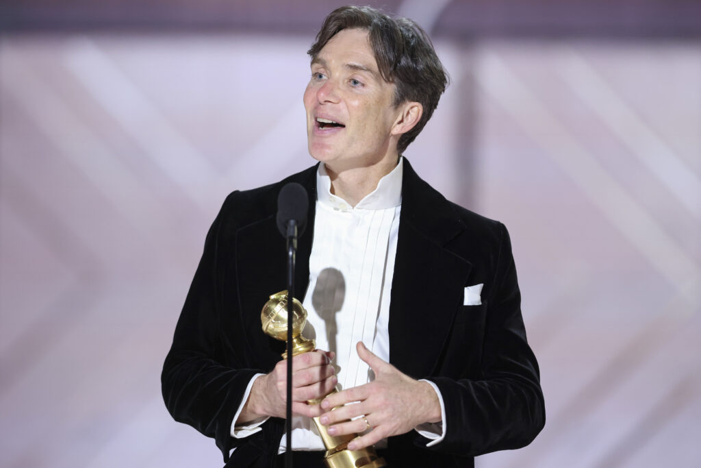 Christopher Nolan and Cillian Murphy Clinch First Oscars with 'Oppenheimer' 2 Oscars Oppenheimer