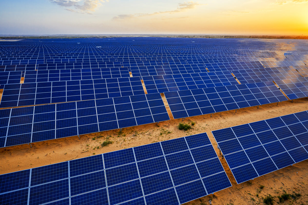 Longi Solar Announces Layoffs: Largest Solar Manufacturer to Cut 5% of Workforce 14 Longi Green Technology Energy