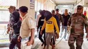 Jharkhand Judge Meets Dumka Rape Victim; Smriti Irani Slams 'Parivaar' Dig: Morning Briefing and Latest News Updates 30 Dumka Rape