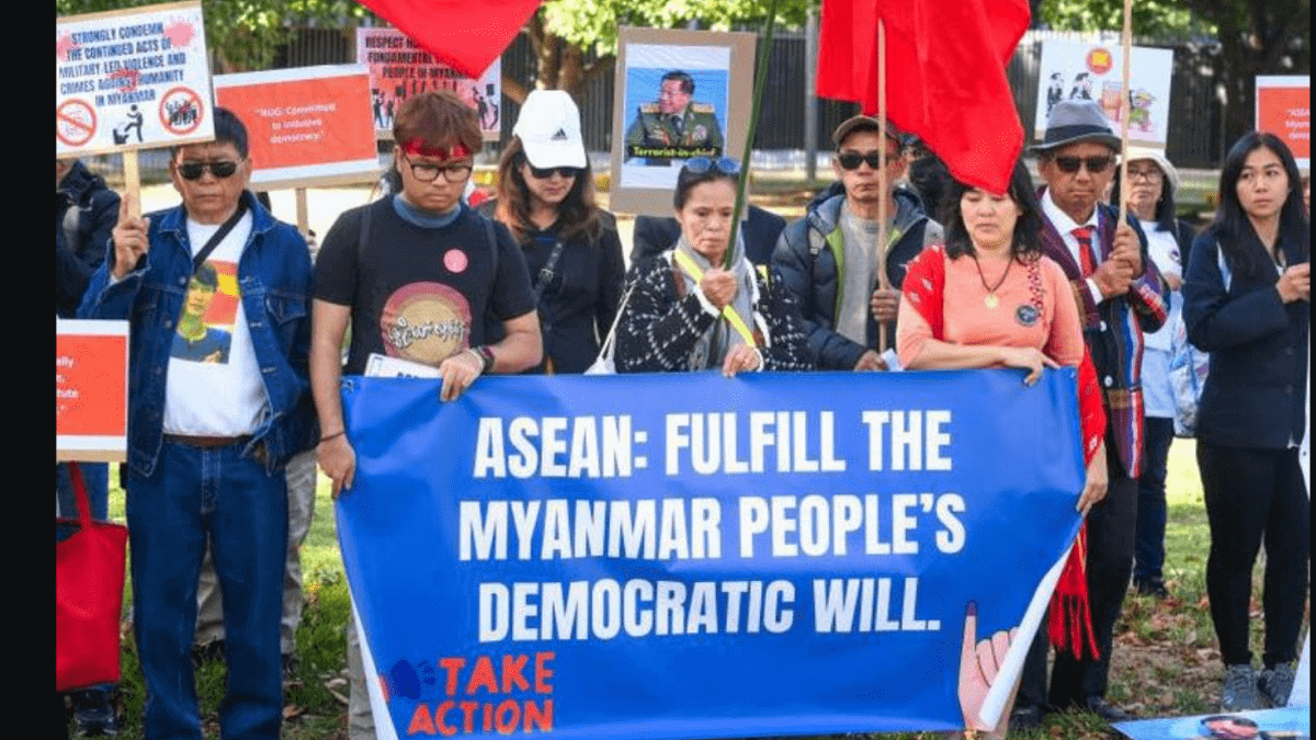Protesters in Melbourne Demand Action on Myanmar Military Coup 14 Protesters in Melbourne Demand Action on Myanmar Military Coup