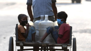 Bengaluru Water Crisis: Karnataka CM Siddaramaiah Warns of 500 Million Litres Daily Shortage 27 Bengaluru Water Crisis