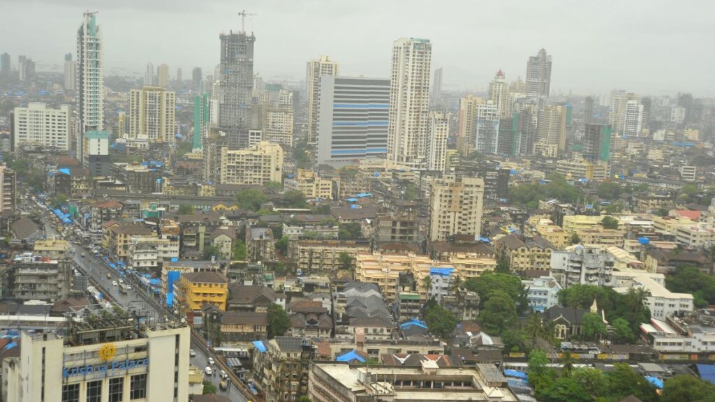 In Air Pollution Crisis : India Ranks 3rd Most Polluted Country 2 India's Air Pollution Crisis