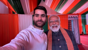 Meet Kashmir's Impressive Nazim Who Caught PM Narendra Modi's Attention – Selfie Included! 27 Nazim and Pm Modi