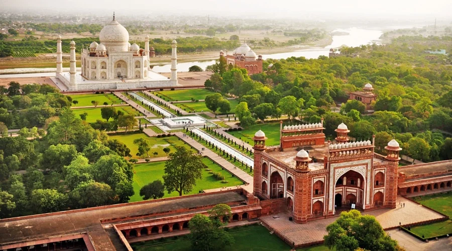 Vacation : Embrace the Magic of India's Top 5 Vacation Havens 19 Agra, Uttar Pradesh:
